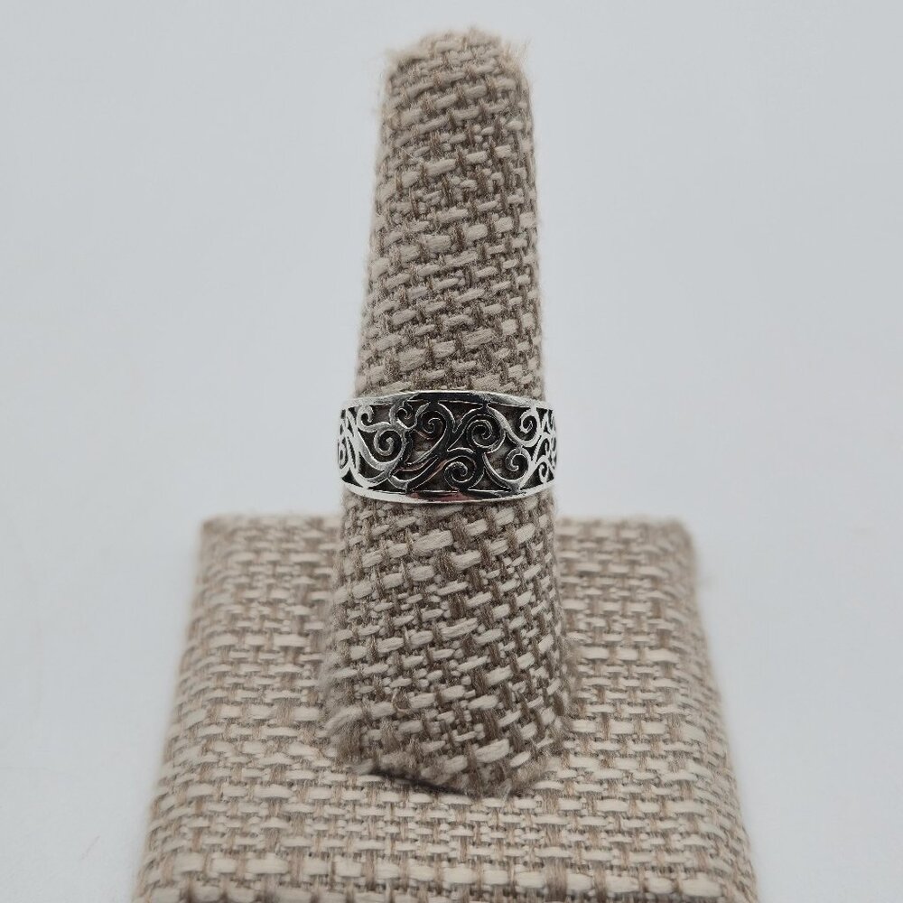 Size 8.5 Sterling Silver Bright Filigree Pattern Band Ring A4238